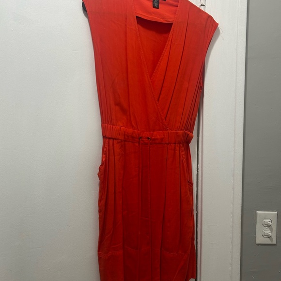 Kenneth Cole - Picture 2 of 2